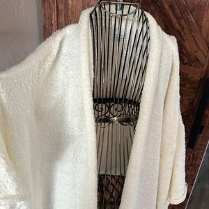 Anna & Ava 3/4 Sleeve Ivory Cardigan OS
